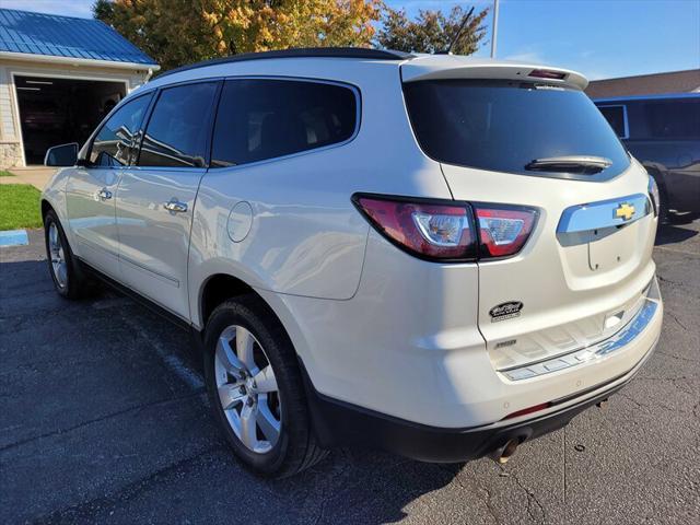 used 2015 Chevrolet Traverse car, priced at $14,995