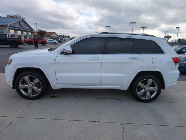 used 2015 Jeep Grand Cherokee car, priced at $12,995