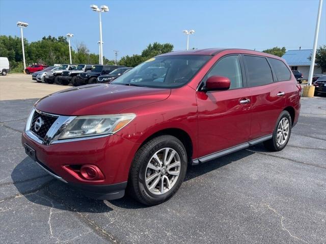 used 2014 Nissan Pathfinder car, priced at $8,995