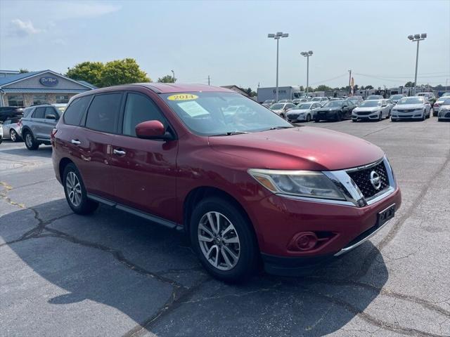 used 2014 Nissan Pathfinder car, priced at $8,995