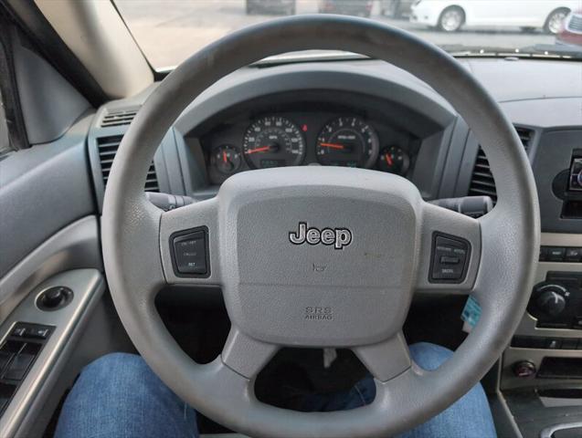 used 2005 Jeep Grand Cherokee car, priced at $5,500