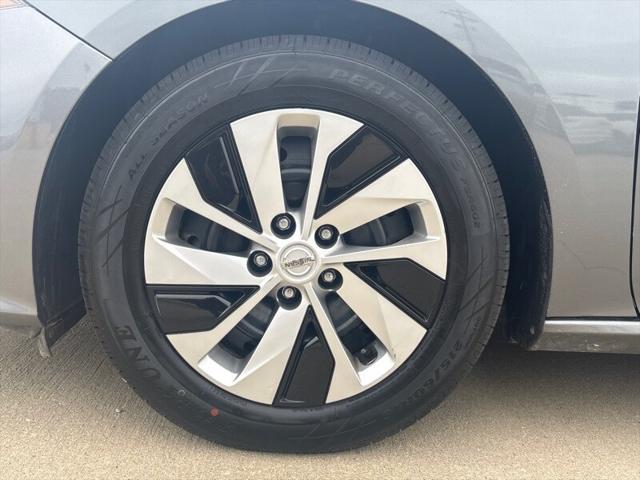 used 2019 Nissan Altima car, priced at $13,995