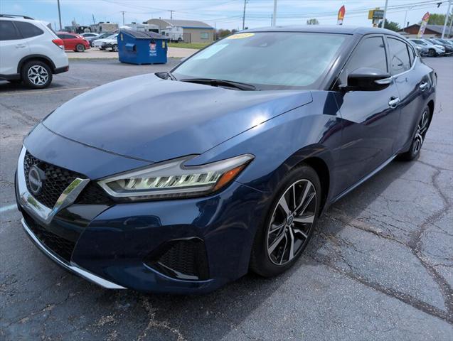 used 2023 Nissan Maxima car, priced at $24,995