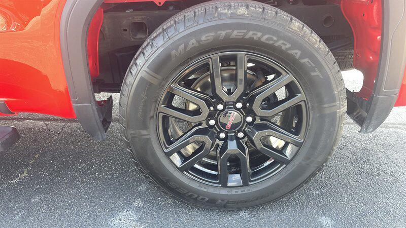 used 2022 GMC Sierra 1500 car, priced at $34,995