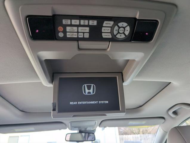 used 2014 Honda Odyssey car, priced at $15,500