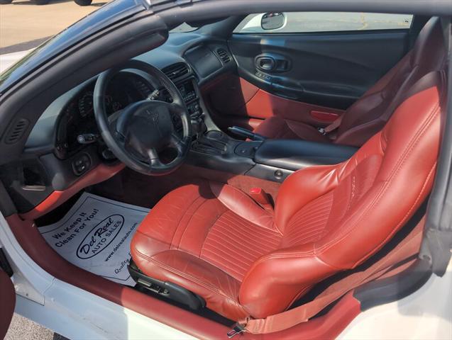 used 1998 Chevrolet Corvette car, priced at $15,995