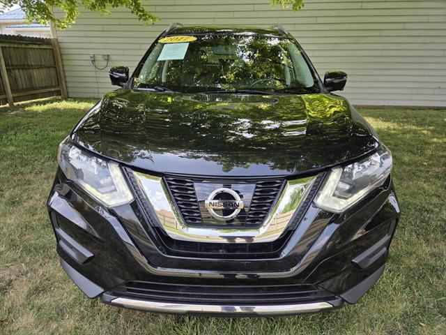 used 2017 Nissan Rogue car, priced at $15,995