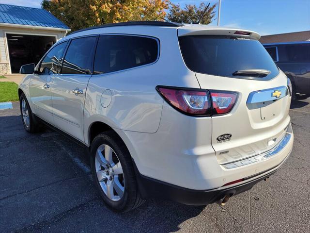 used 2015 Chevrolet Traverse car, priced at $12,995