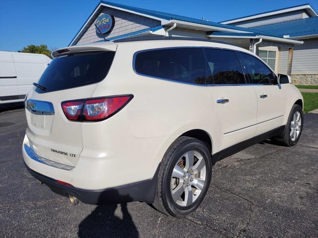 used 2015 Chevrolet Traverse car, priced at $12,995