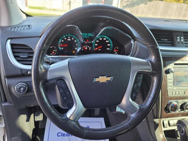 used 2015 Chevrolet Traverse car, priced at $12,995