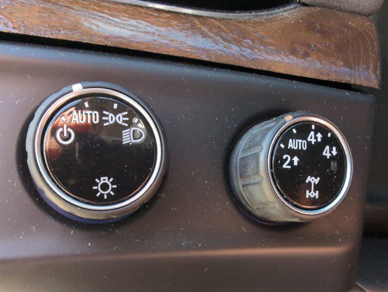 used 2016 Cadillac Escalade car, priced at $24,995