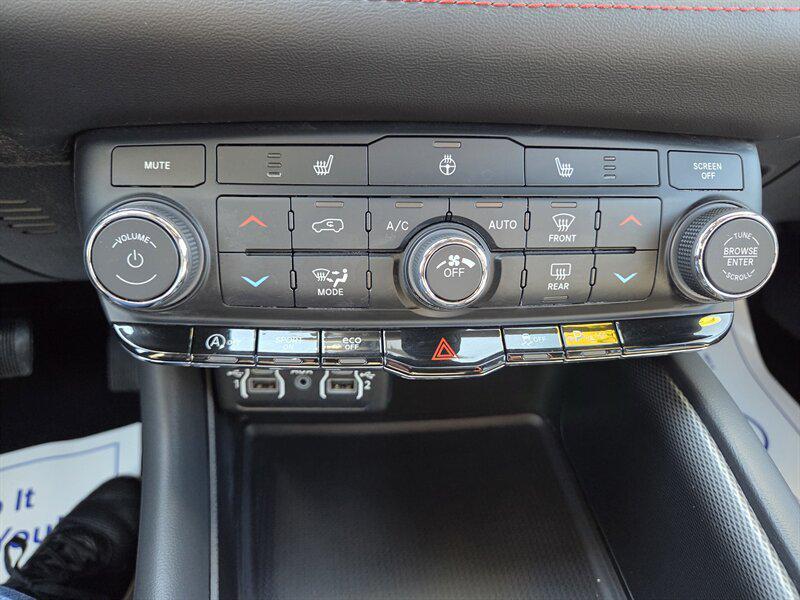 used 2025 Dodge Durango car, priced at $37,995