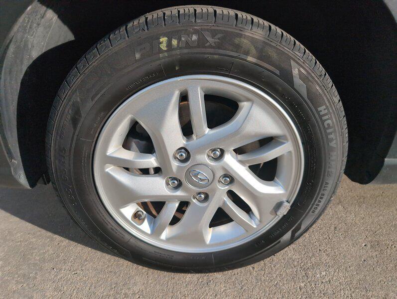 used 2021 Hyundai Venue car, priced at $13,995