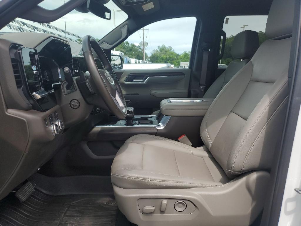 used 2022 GMC Sierra 1500 car, priced at $47,813