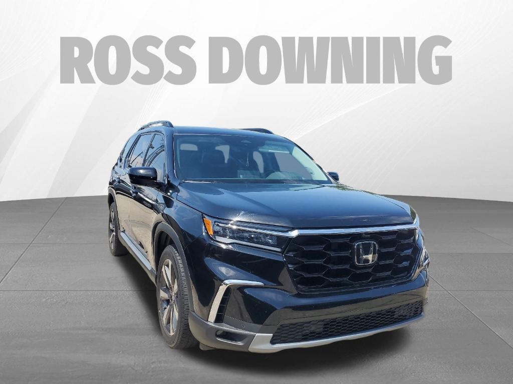 used 2025 Honda Pilot car, priced at $47,441