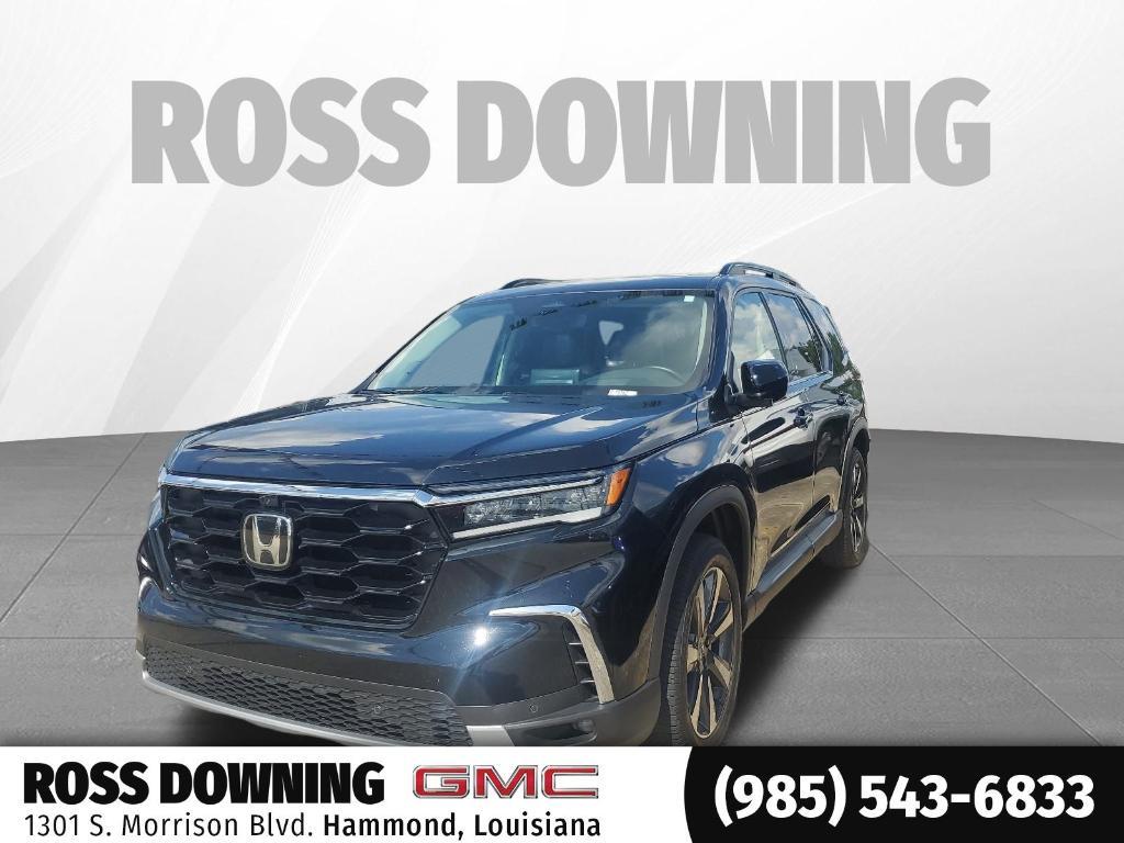 used 2025 Honda Pilot car, priced at $43,393