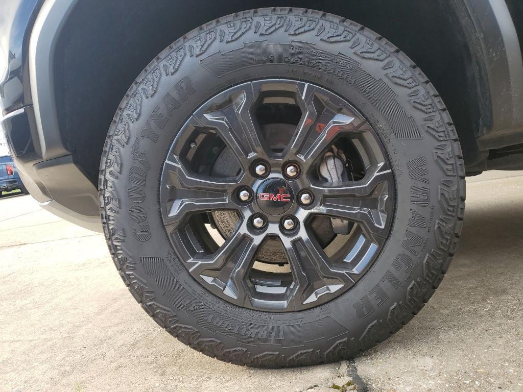 used 2023 GMC Canyon car, priced at $39,987