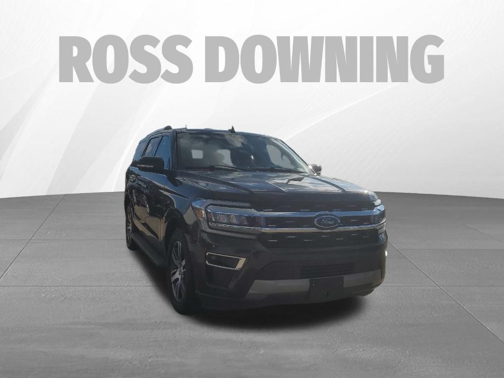 used 2024 Ford Expedition car, priced at $47,932