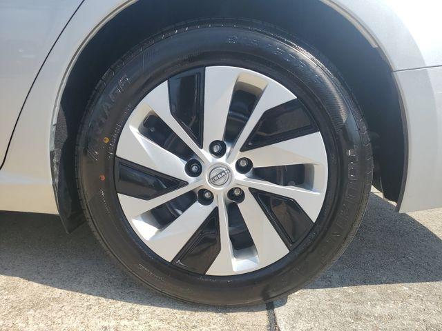 used 2023 Nissan Altima car, priced at $20,277