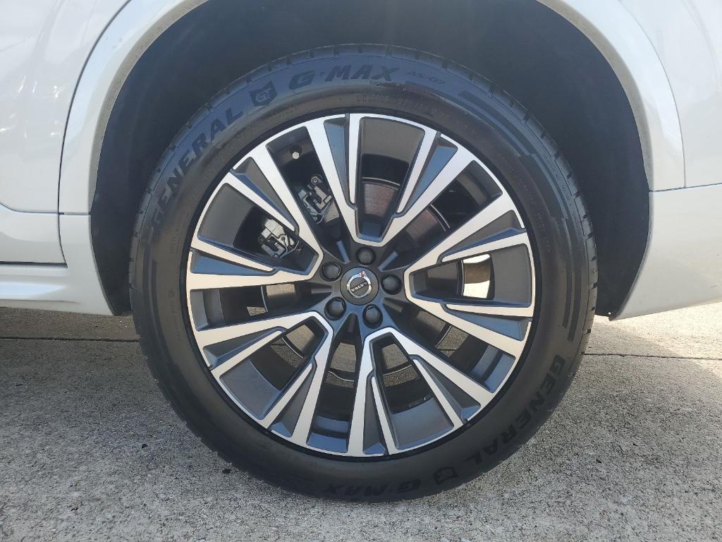 used 2022 Volvo XC90 Recharge Plug-In Hybrid car, priced at $46,755