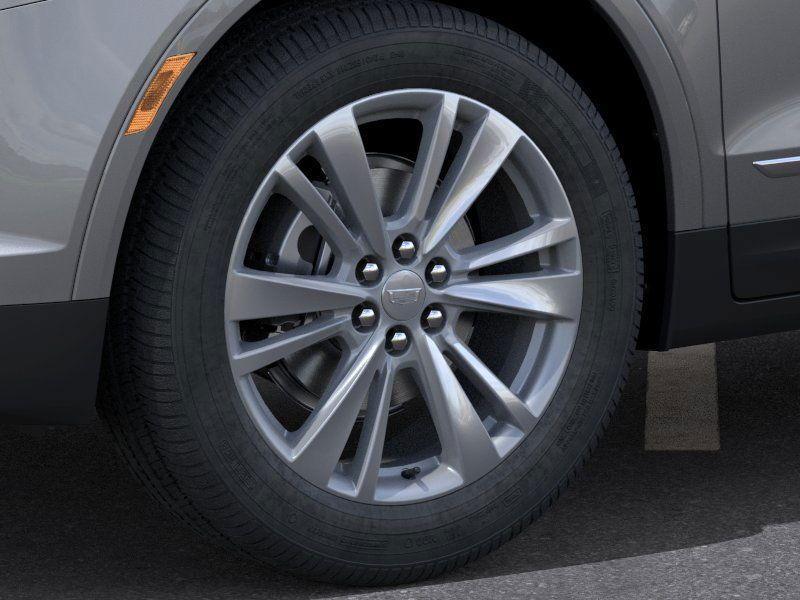 new 2025 Cadillac XT5 car, priced at $51,465