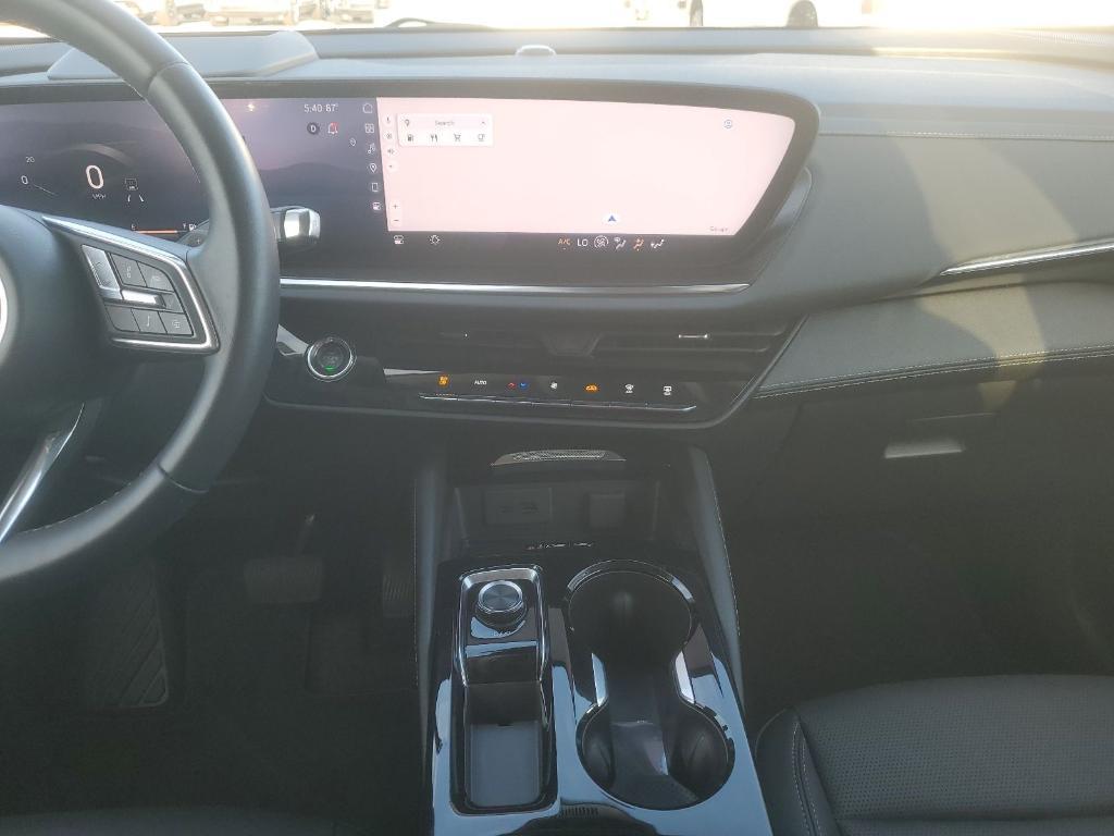 used 2024 Buick Envision car, priced at $28,492