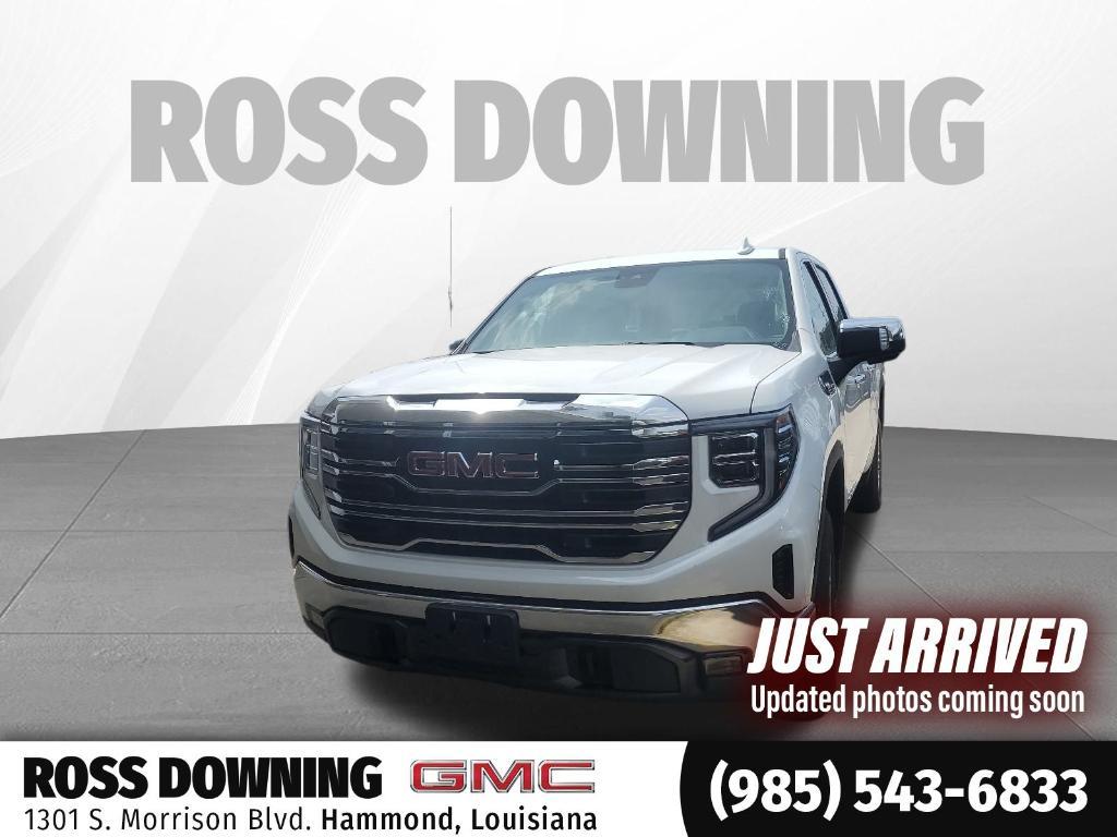 used 2025 GMC Sierra 1500 car, priced at $45,631