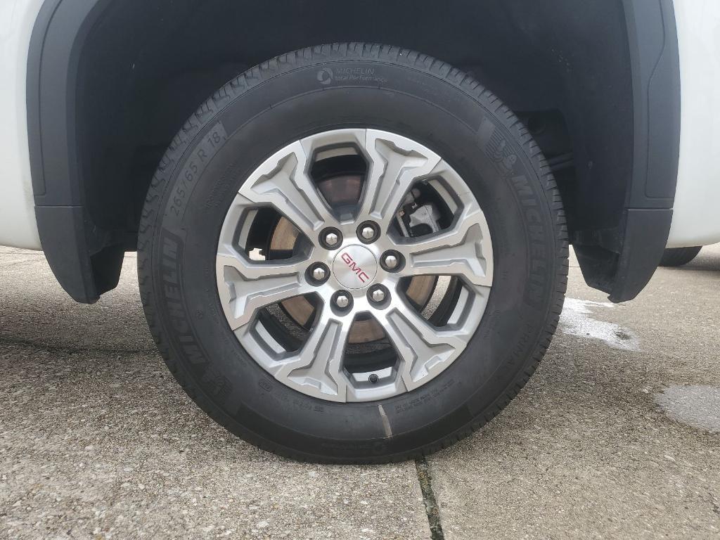 used 2025 GMC Sierra 1500 car, priced at $42,981
