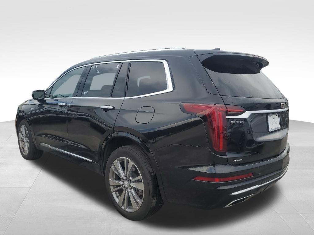 used 2024 Cadillac XT6 car, priced at $39,993