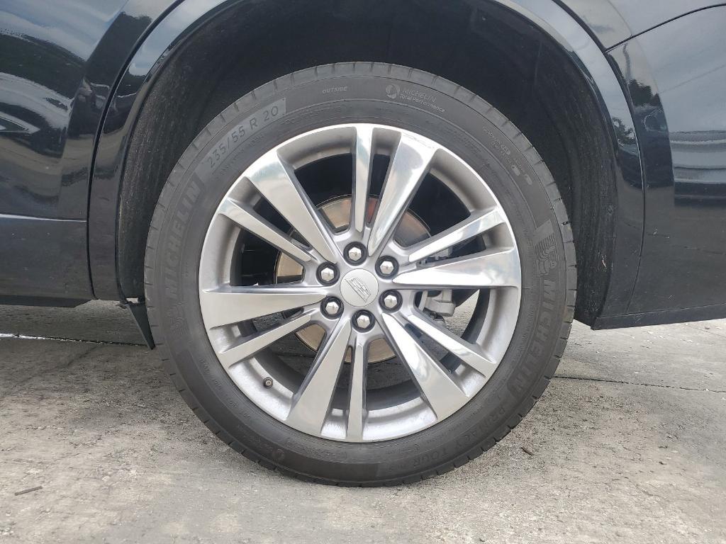 used 2024 Cadillac XT6 car, priced at $39,993