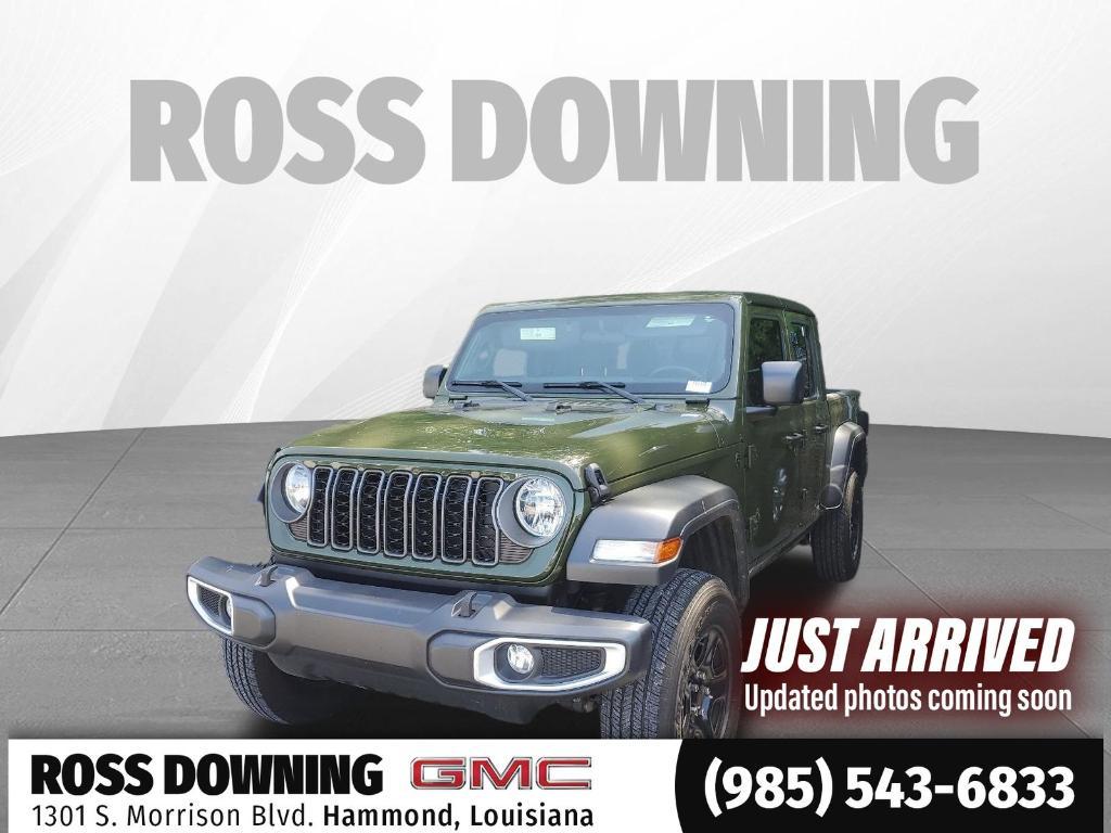 used 2024 Jeep Gladiator car, priced at $35,891