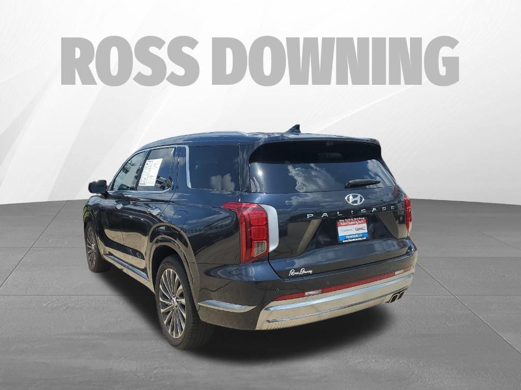 used 2024 Hyundai Palisade car, priced at $37,981