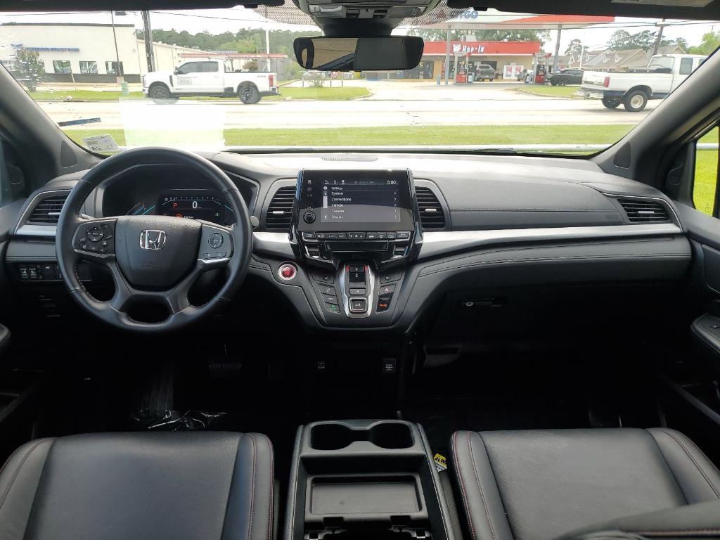 used 2024 Honda Odyssey car, priced at $37,296