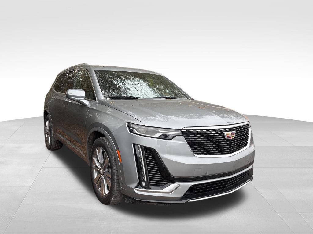 used 2023 Cadillac XT6 car, priced at $37,951