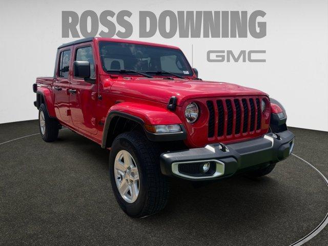 used 2023 Jeep Gladiator car, priced at $32,981