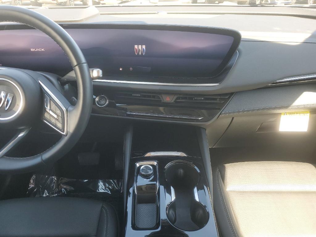 used 2024 Buick Envision car, priced at $25,799