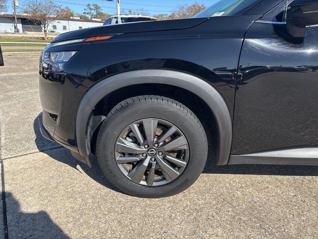 used 2023 Nissan Pathfinder car, priced at $26,922