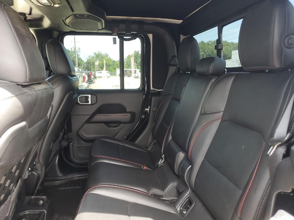 used 2022 Jeep Gladiator car, priced at $37,604