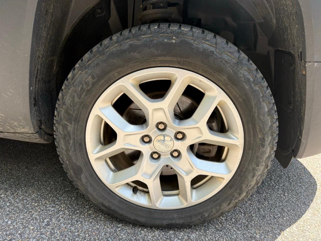 used 2018 Jeep Renegade car, priced at $13,472