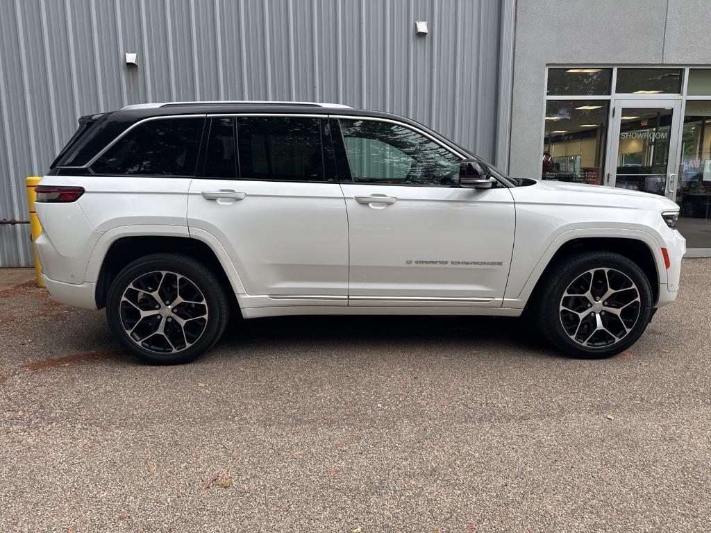 used 2022 Jeep Grand Cherokee 4xe car, priced at $43,547