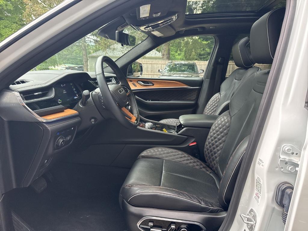 used 2022 Jeep Grand Cherokee 4xe car, priced at $43,547