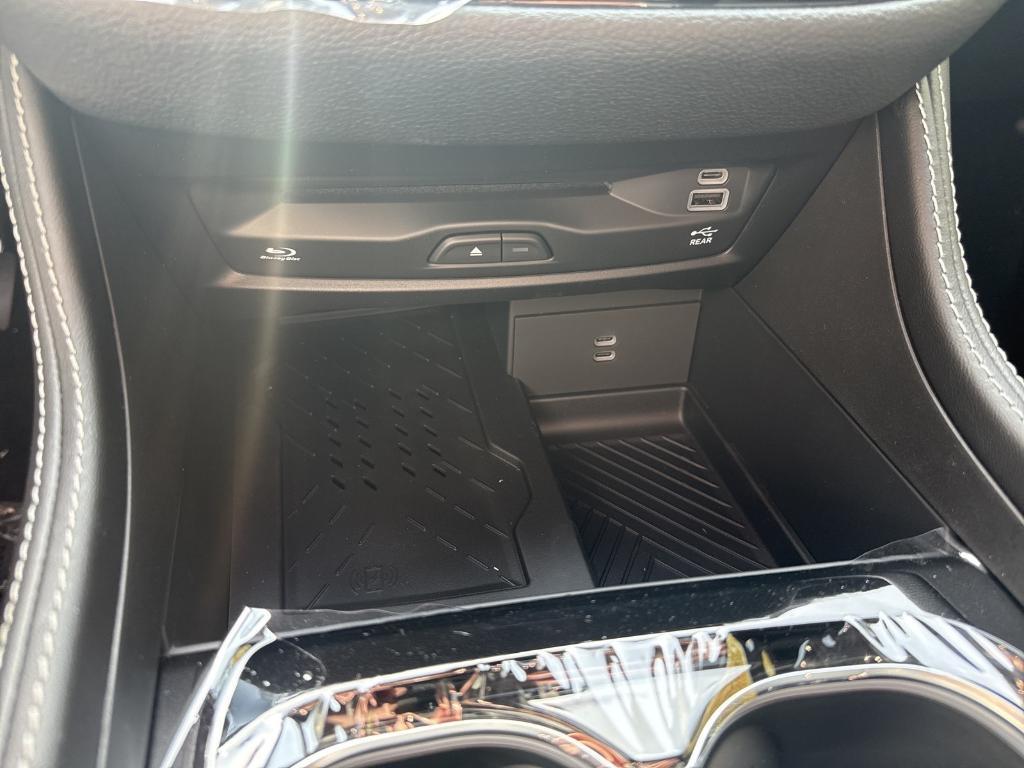 new 2026 Chrysler Pacifica car, priced at $58,360