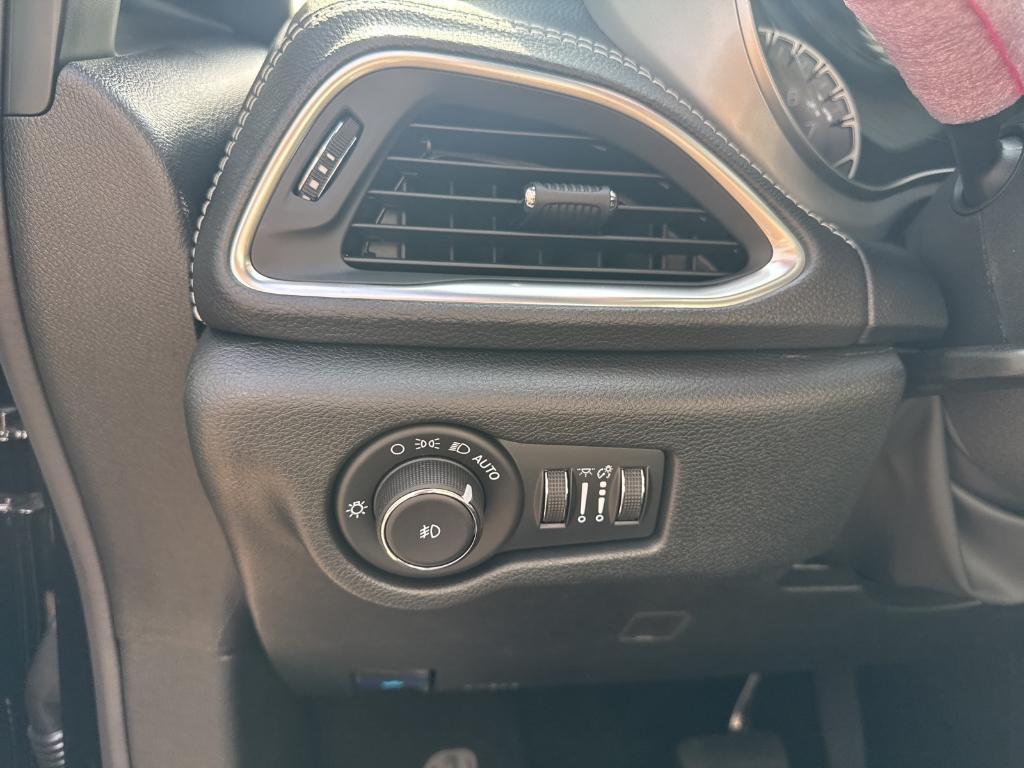 new 2026 Chrysler Pacifica car, priced at $58,360