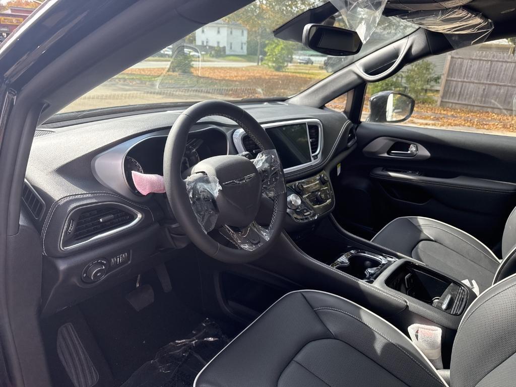 new 2026 Chrysler Pacifica car, priced at $58,360