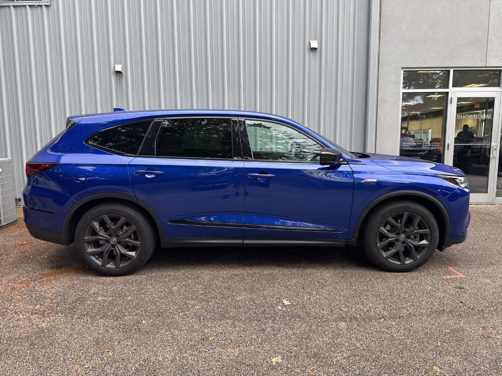 used 2022 Acura MDX car, priced at $41,774