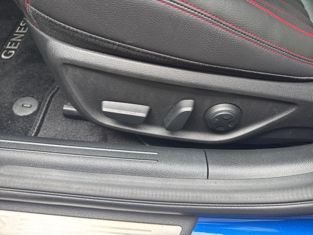 used 2025 Genesis G70 car, priced at $40,494