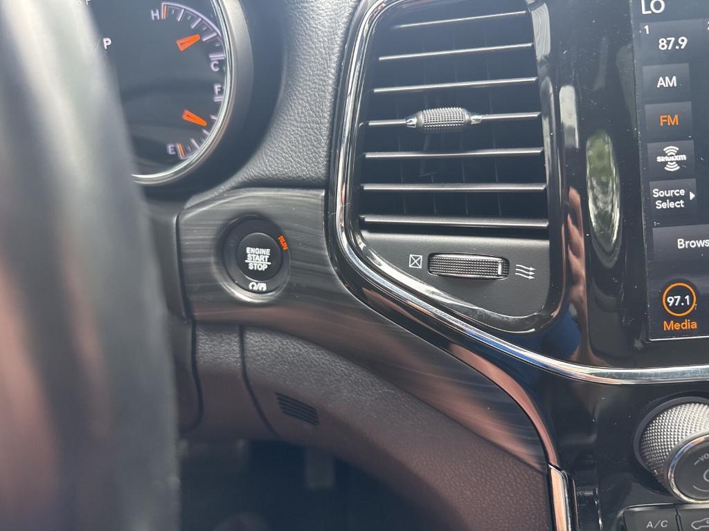 used 2022 Jeep Grand Cherokee WK car, priced at $26,987