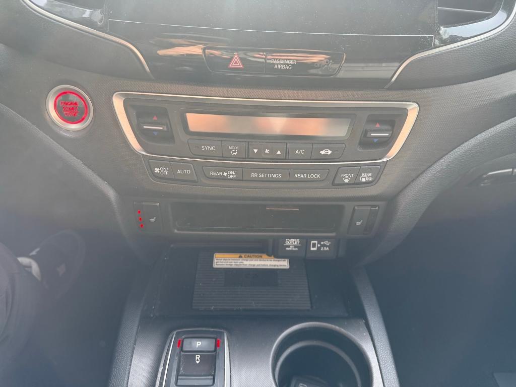 used 2022 Honda Pilot car, priced at $33,383