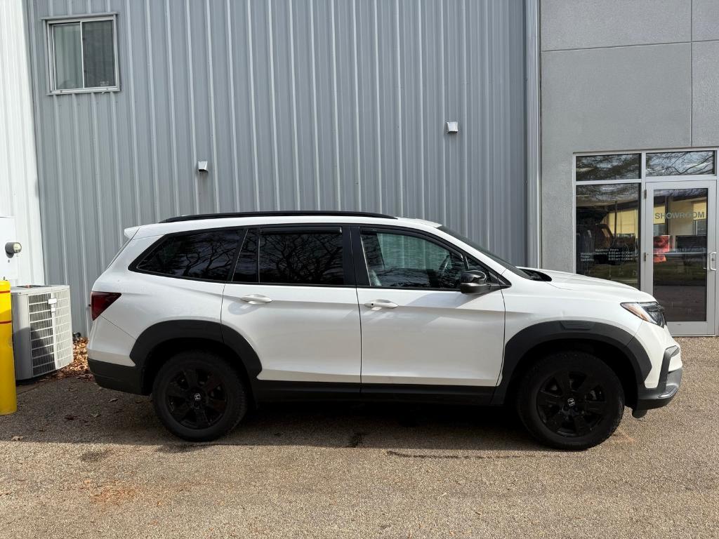used 2022 Honda Pilot car, priced at $33,383