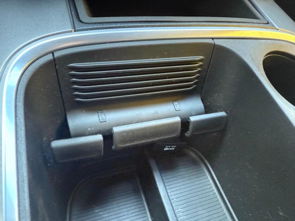 used 2022 Ram 1500 Classic car, priced at $33,371